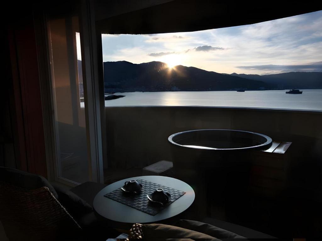 Luxury Wa Hotel Kaze No Kaori Itō Eksteriør billede