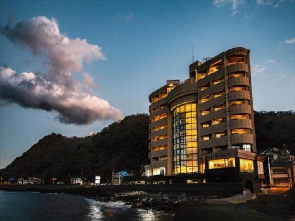 Luxury Wa Hotel Kaze No Kaori Itō Eksteriør billede